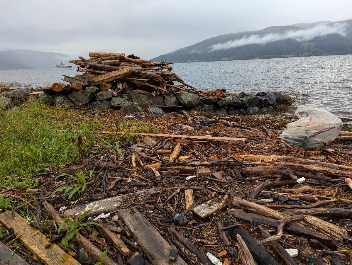 mye i kanten av det vakre.jpg